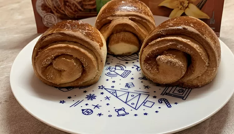 Булочки с корицей
