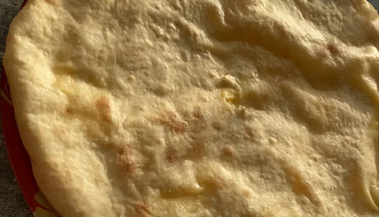 Осетинский пирог с картофелем и сыром