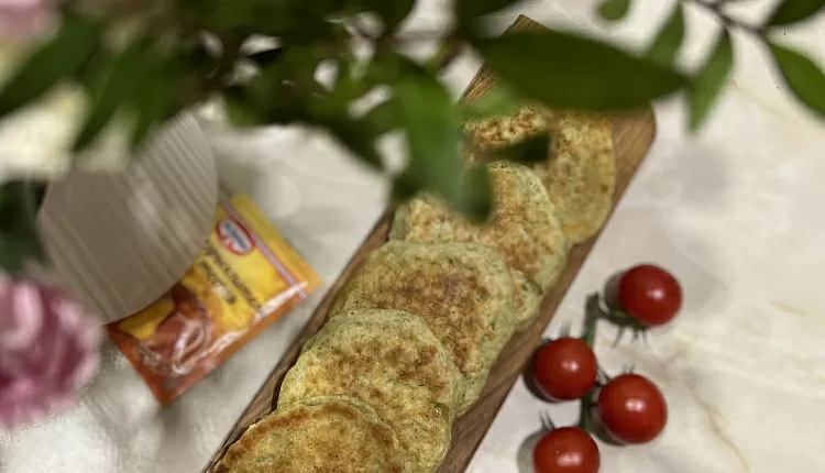 Сырные оладушки с зеленью