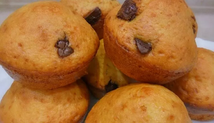 Маффины с шоколадной начинкой 