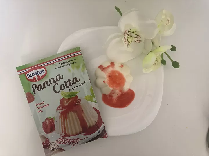 Панакота классическая с клубничным соусом фото рецепта