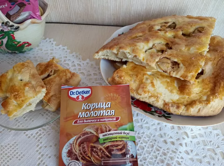 Пирог "Яблочко" с корицей фото