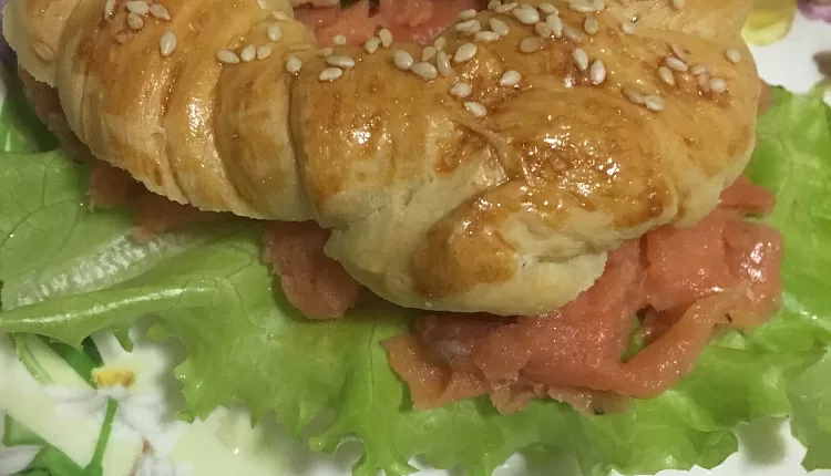 Не сладкие булочки с кунжутом