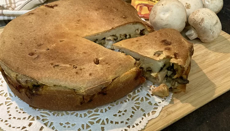 Заливной пирог с курицей и грибами 