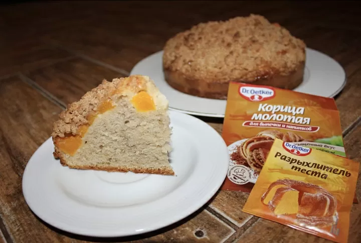 Сливочный пирог с персиками  фото