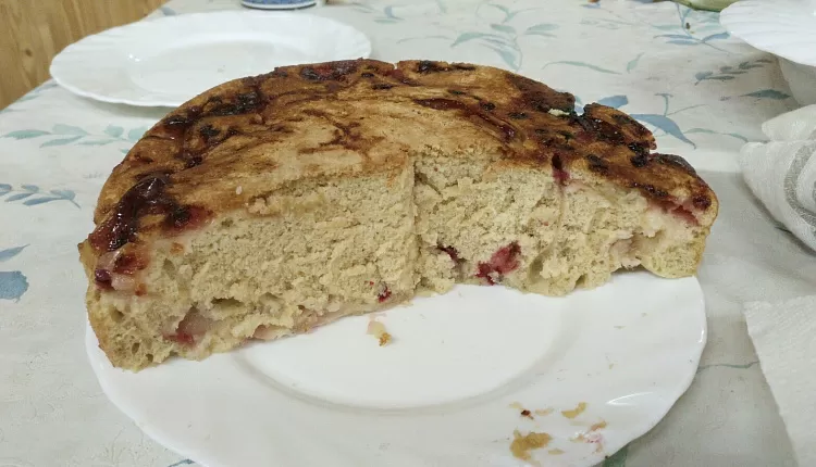 Шарлотка в мультиварке