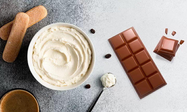 Домашний маскарпоне и шоколад: три экономичных способа замены 
