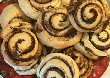 Экономные плюшки с корицей