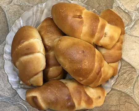 Пирожки-конусы с капустой