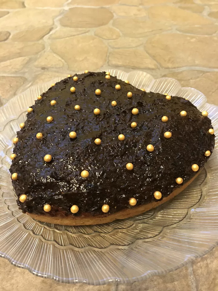 Орехово-банановый пирог с черносливом