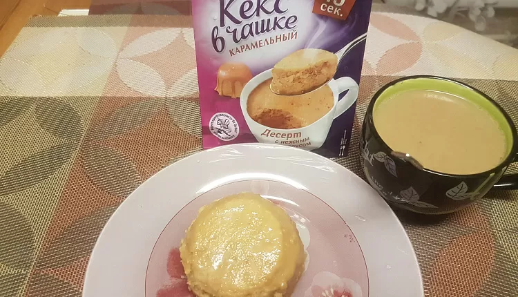 Кекс в чашке