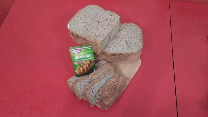 Ржаной хлеб с кукурузными отрубями в хлебопечке фото