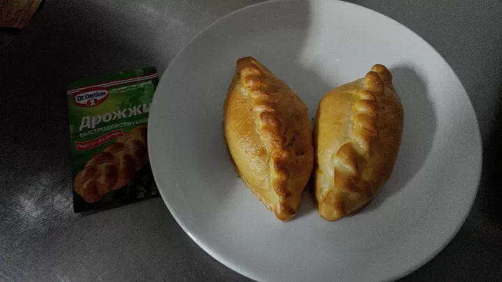 Пирожки с луком и яйцом фото рецепта