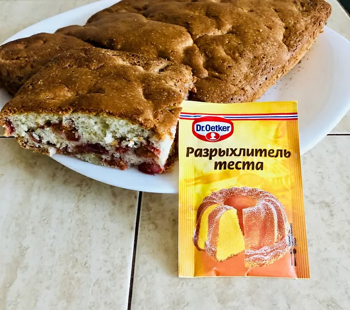 Чайный пирог с сухофруктами, орехами и пряностями фото рецепта