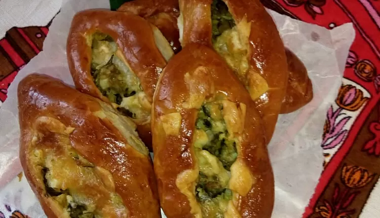 Пирожки с курицей и грибами
