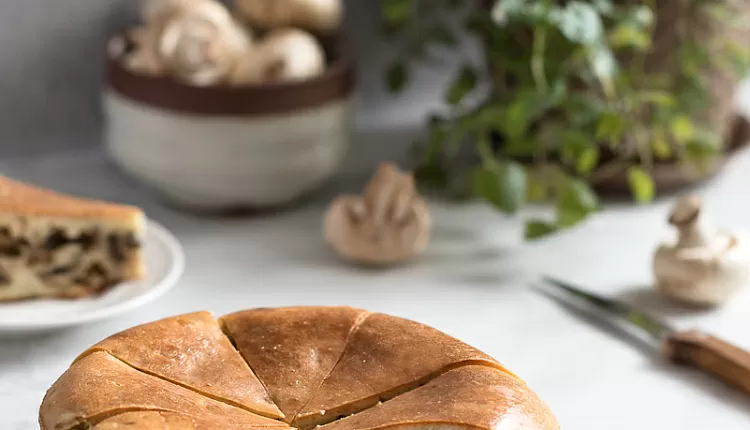 Заливной пирог с курицей и грибами 