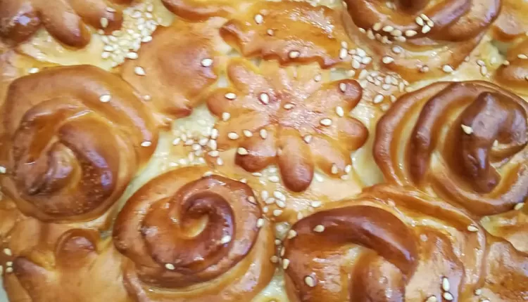 Пирог капустный с грибами