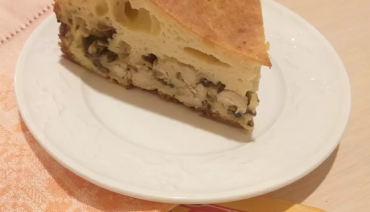 Заливной пирог с курицей и грибами 