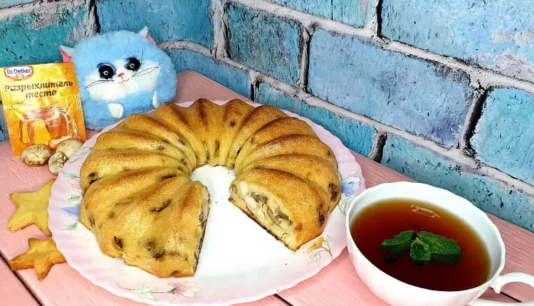 Заливной пирог с курицей и грибами 