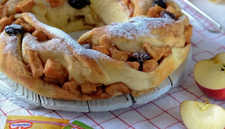 Яблочное кольцо