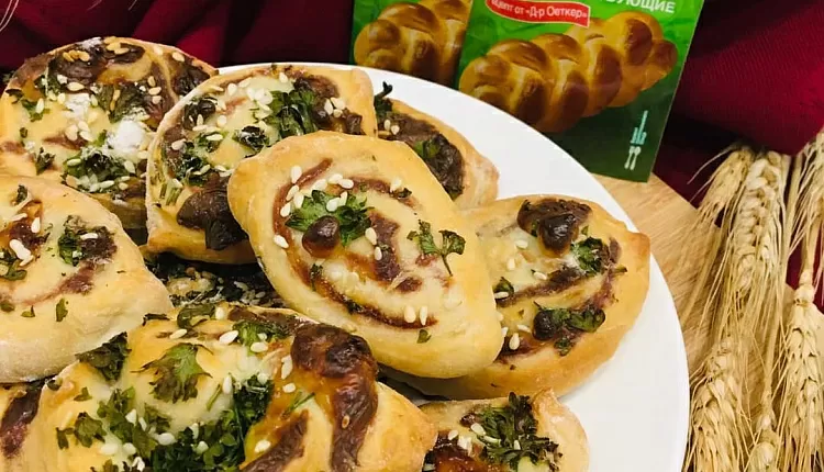 Рулетики с сыром и зеленью