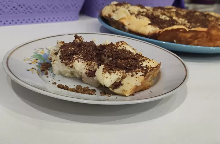 Творожная запеканка с яблоками  фото