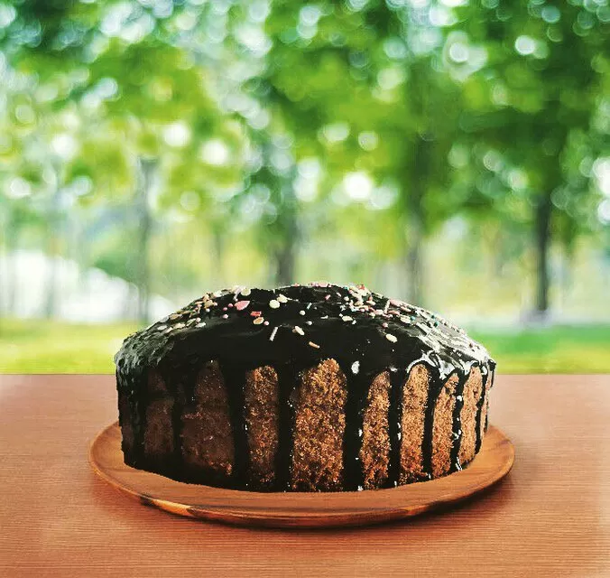 Зебра с грецкими орехами фото