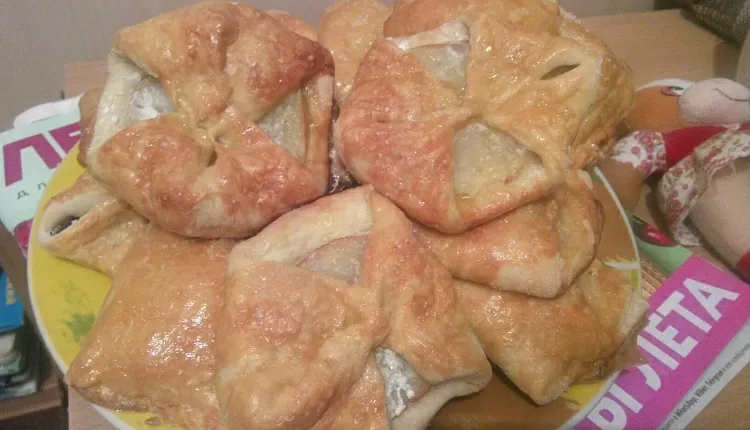 Яблочные слойки
