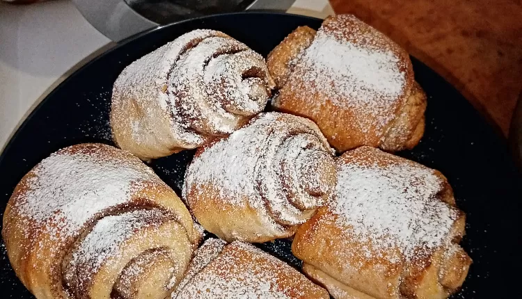 Булочки с корицей