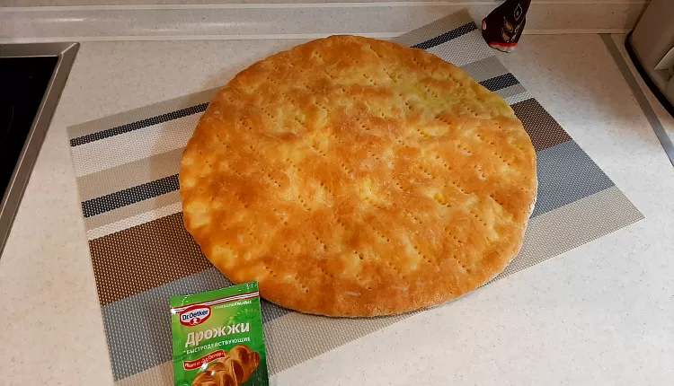 Заливной пирог с курицей и грибами 