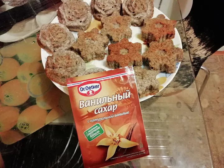 Финансье с маком и персиками фото