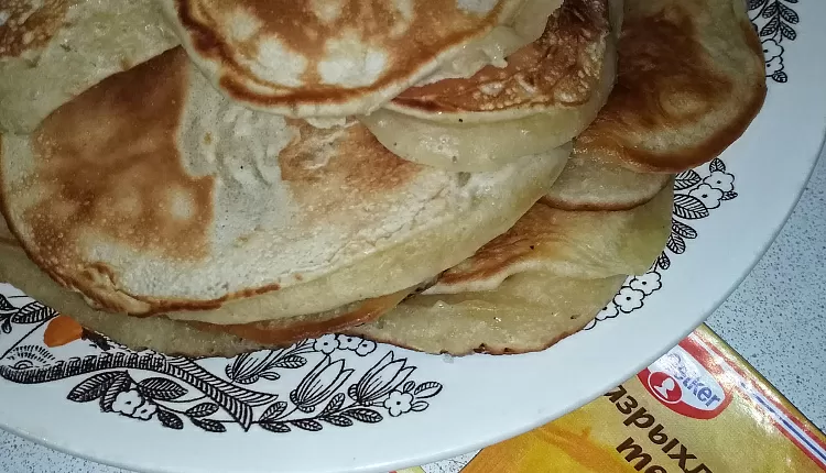 Ванильные оладьи на молоке