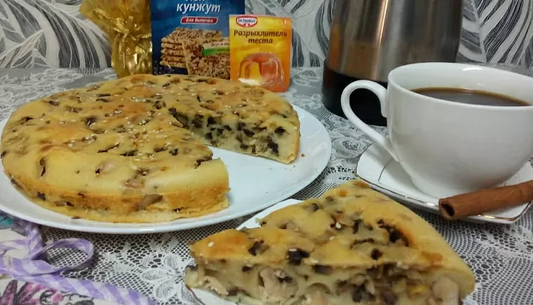 Заливной пирог с курицей и грибами 