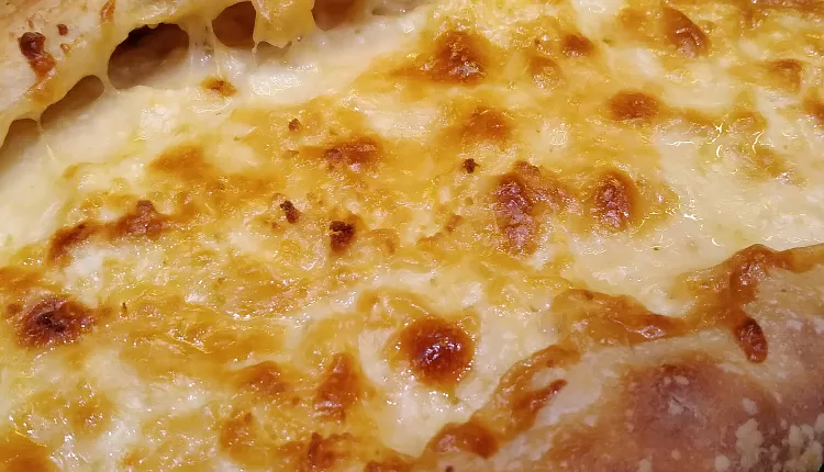 Хачапури по-аджарски