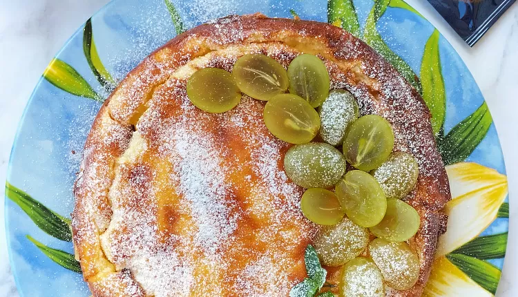 Творожная запеканка с кокосовой стружкой