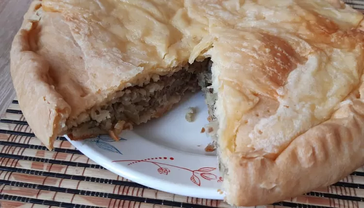 Пирог с картошкой и мясом
