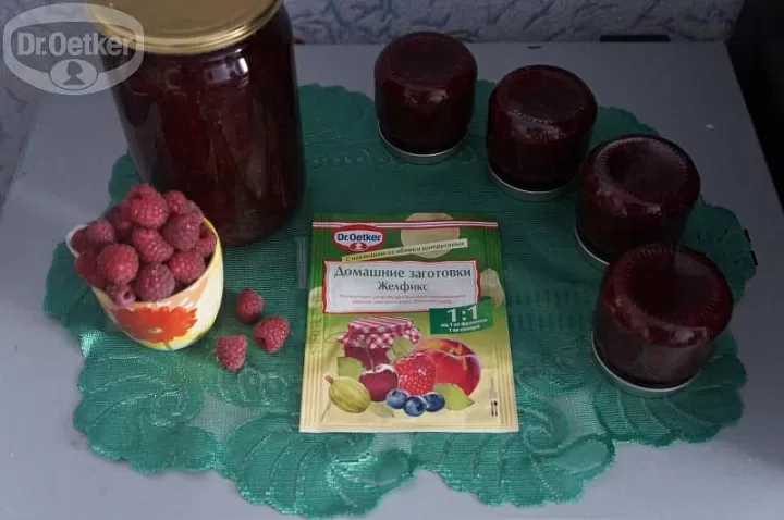 Малиновое варенье для сыночка фото