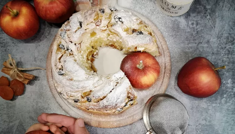 Яблочное кольцо