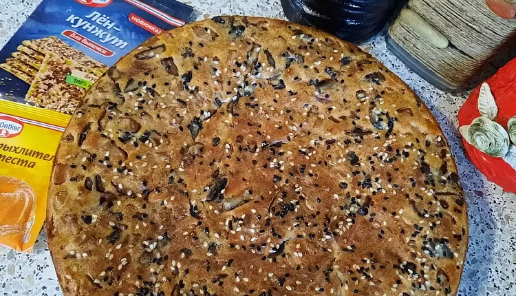 Заливной пирог с курицей и грибами 