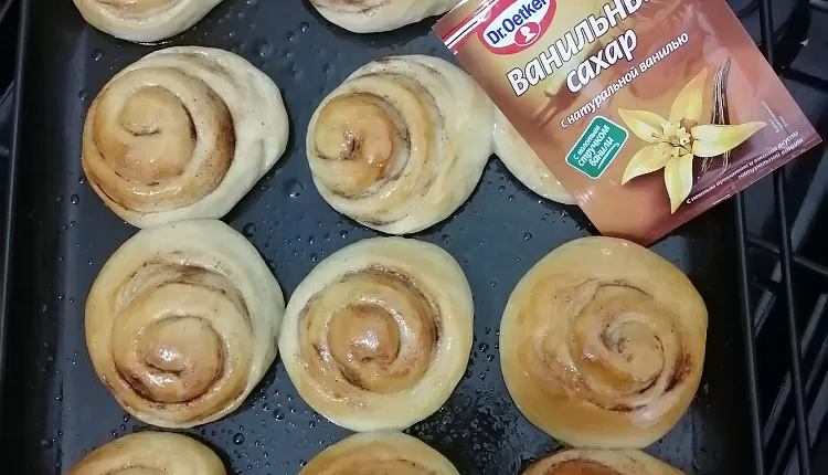 Булочки с корицей