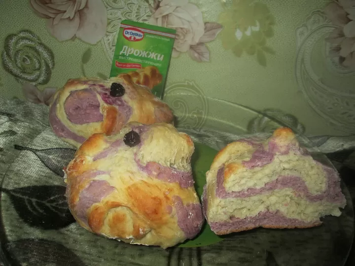 Двухцветные булочки фото