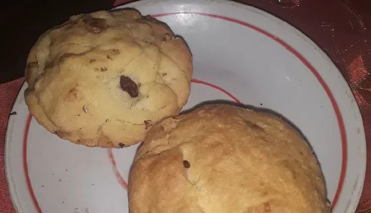 Булочки с изюмом