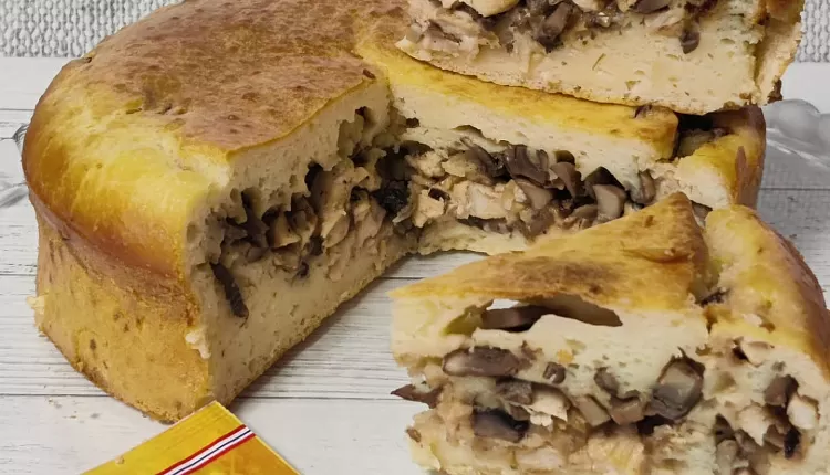 Заливной пирог с курицей и грибами 