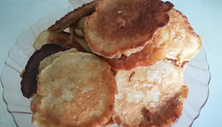 Яблочные оладушки