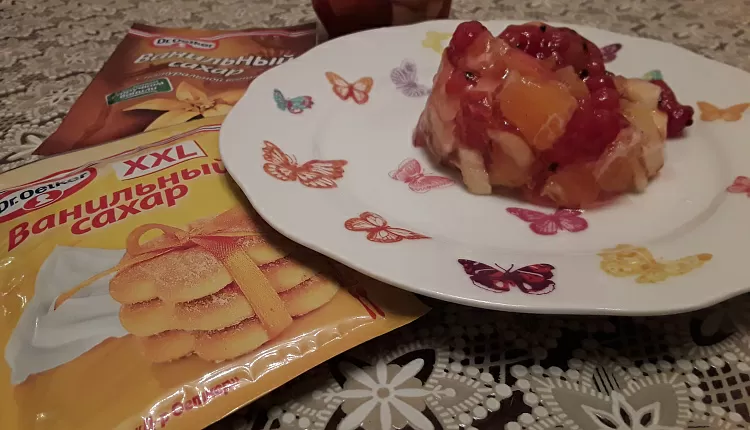 Желе с фруктами