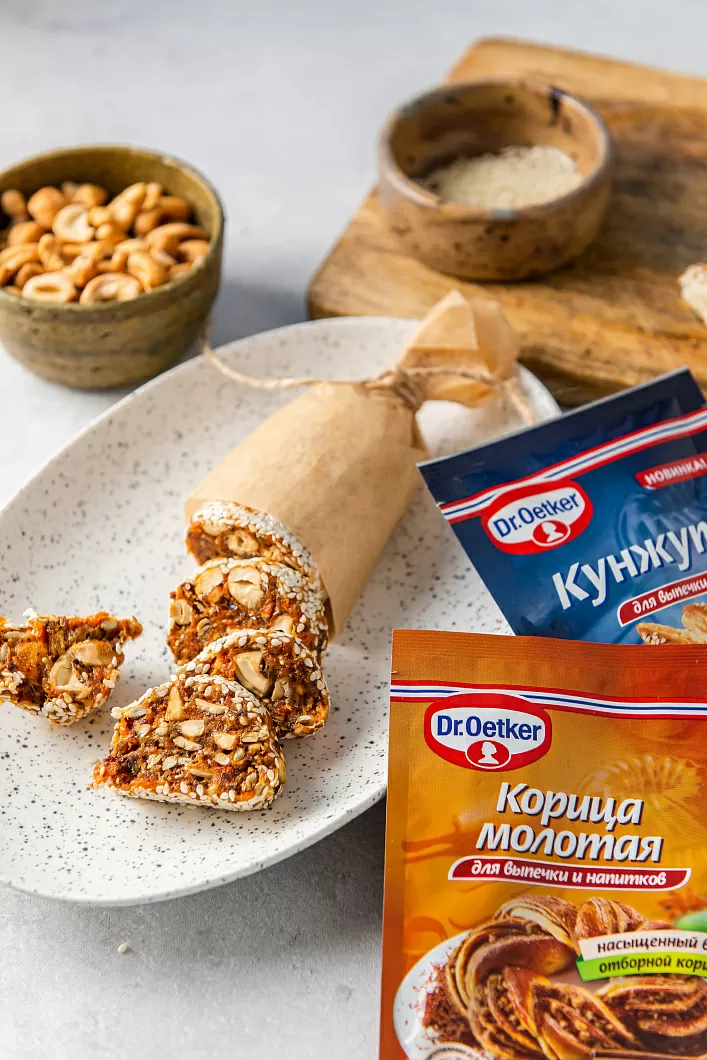 Финиковая колбаса фото
