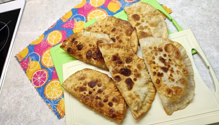 Чебуреки