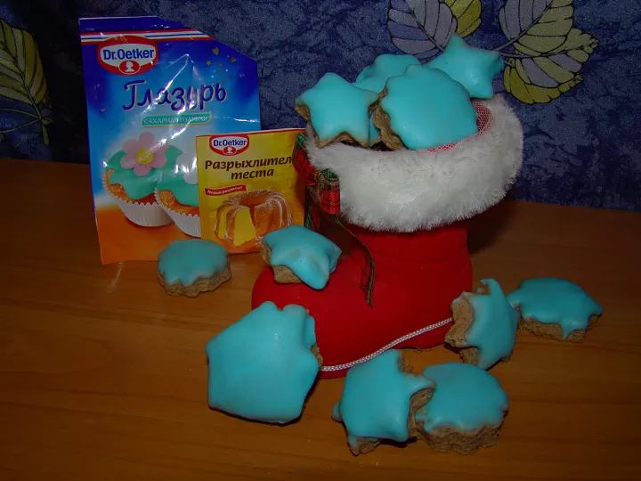 Новогодние имбирные пряники фото