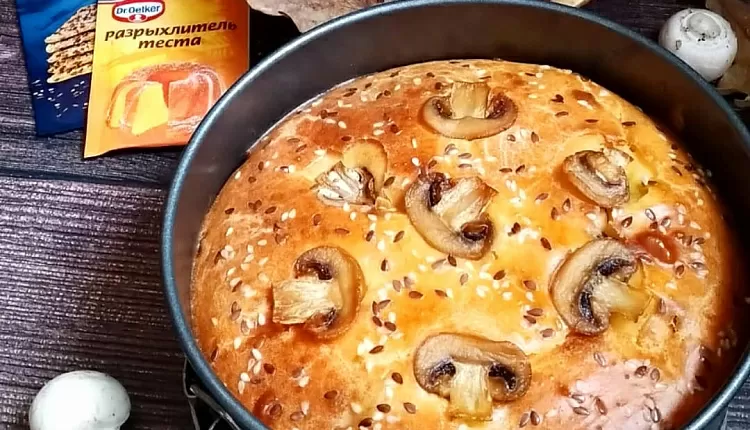Заливной пирог с курицей и грибами 