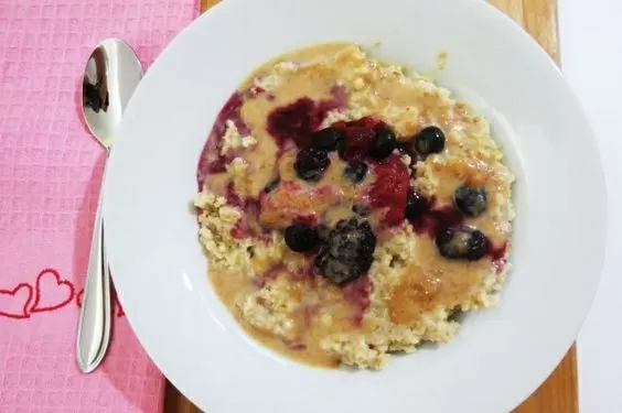 Каша с желе (ленивая овсянка)